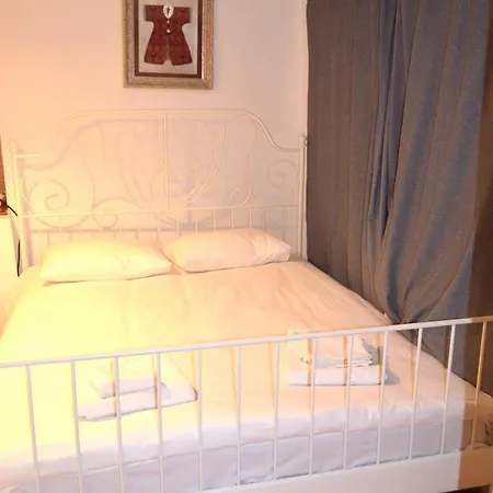 6 Romantic City View Flat With Terrace Istanbul