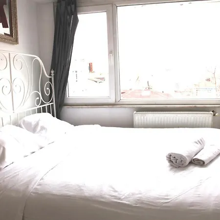 6 Romantic City View Flat With Terrace Apartment Istanbul